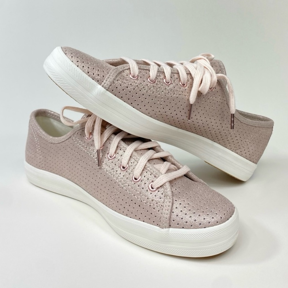 Keds for Kate Spade NY
Kickstart Perforated Shimmer
Rose Gold Sneakers Size 8